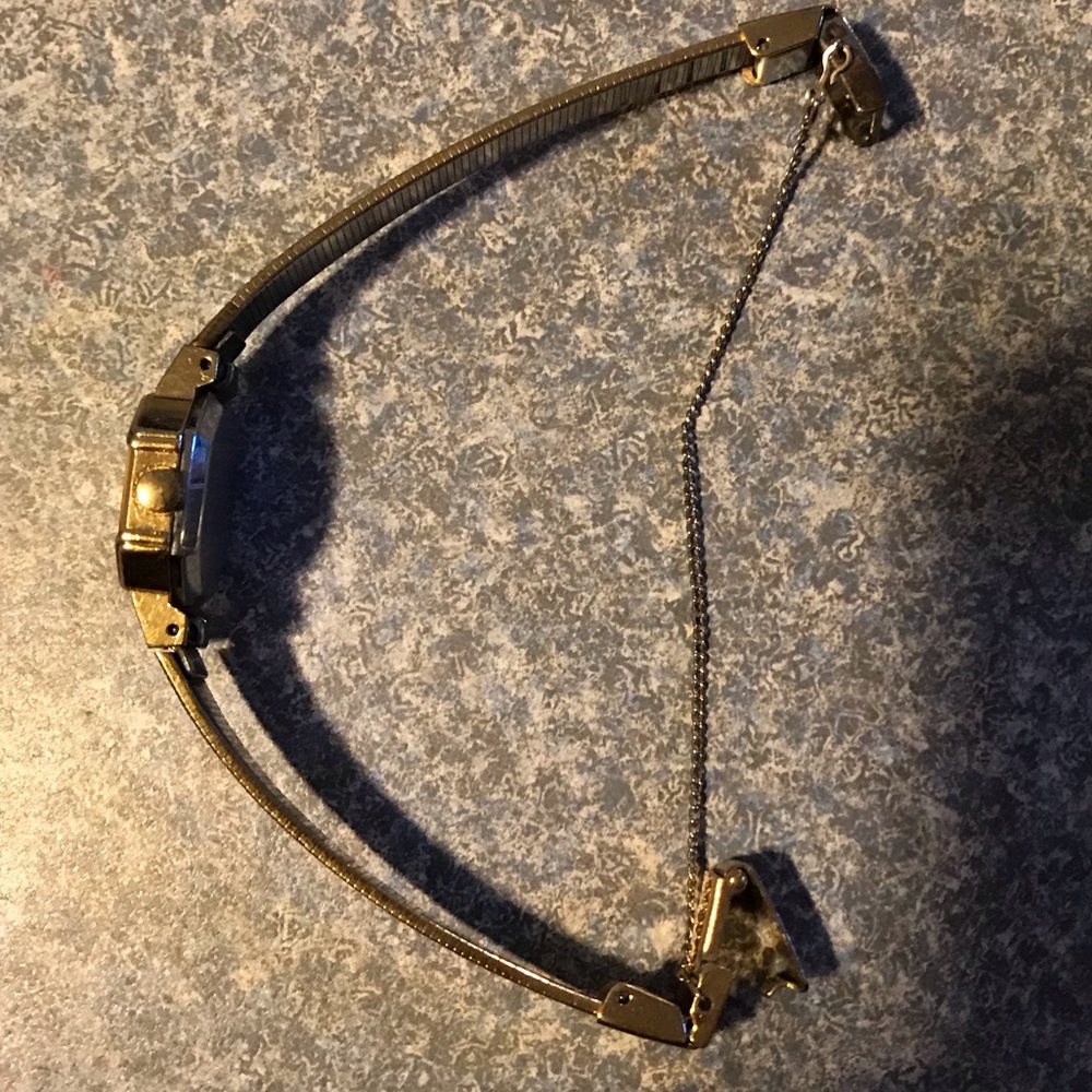 Pulsar Quartz Watch - Working Condition - Picture 4 of 7